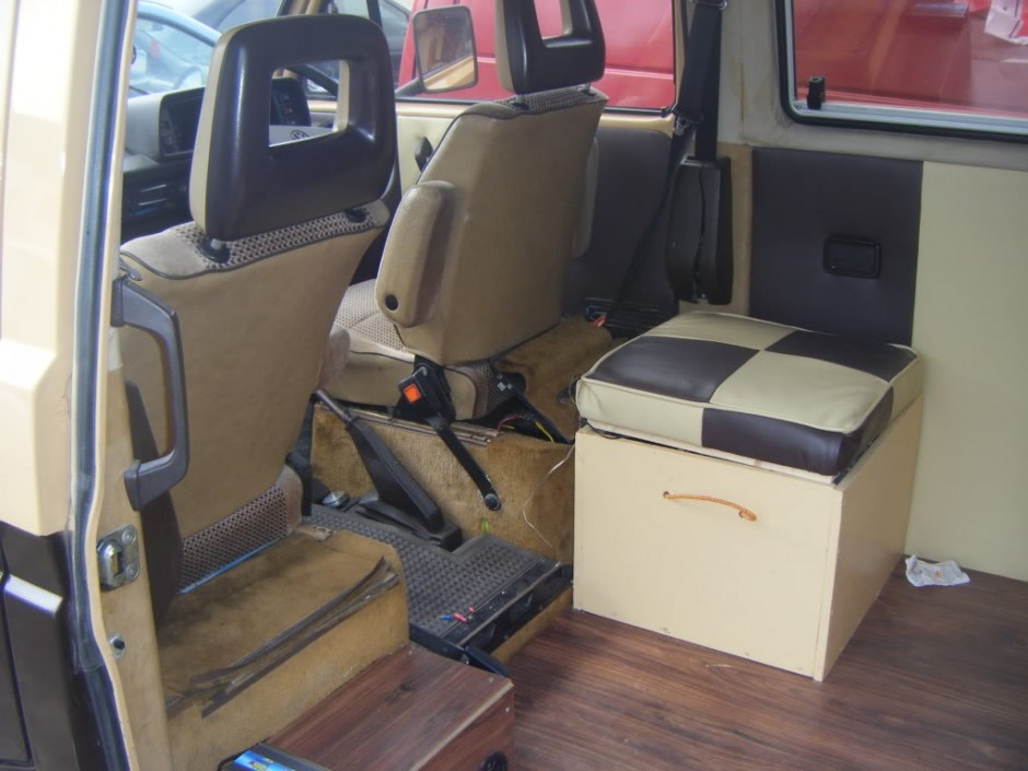 Custom Vanagon Upholstery | Vanagon Hacks & Mods – VanagonHacks.com